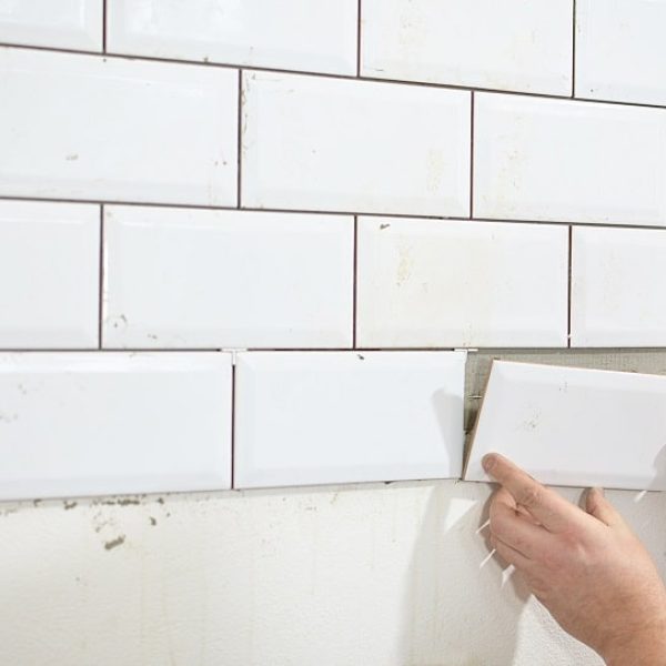tiling-the-tiles-in-the-kitchen-2021-08-31-09-26-50-utc